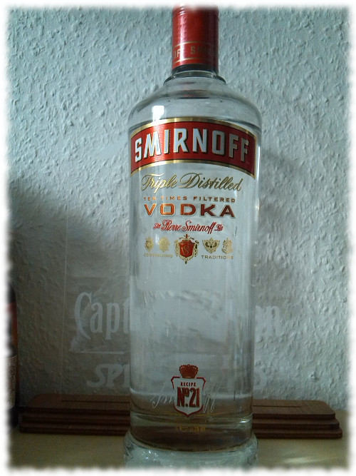 Smirnoff Vodka Flasche