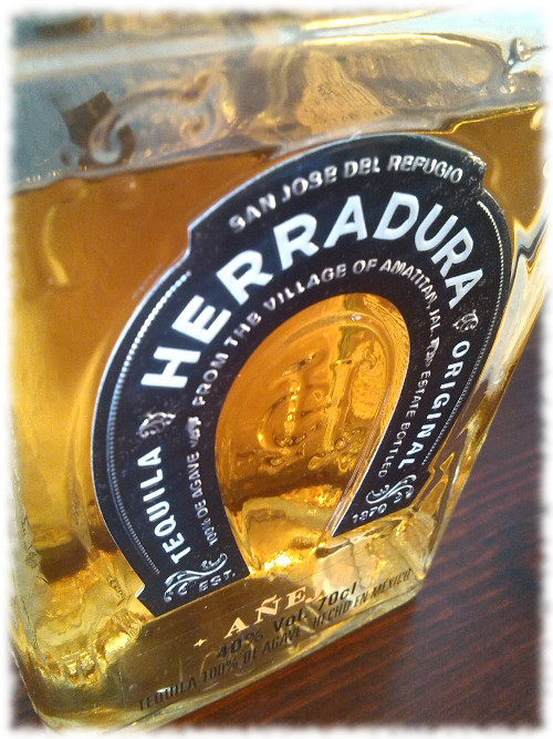 herradura-anejo-detail