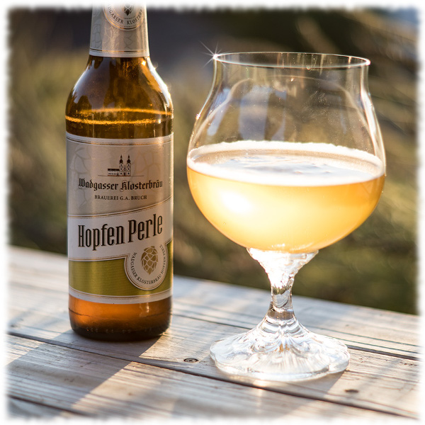Wadgasser Klosterbräu Hopfen Perle Glas Gerhard Müller