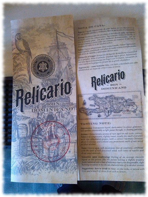 relicario-booklet