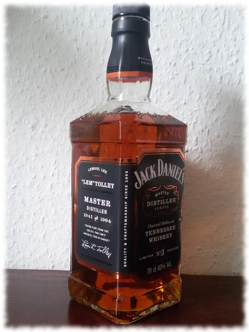 Jack Daniel's Master Distiller Series No 3 Flasche Schrägansicht