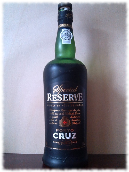 Porto Cruz Special Reserve Tawny Flasche