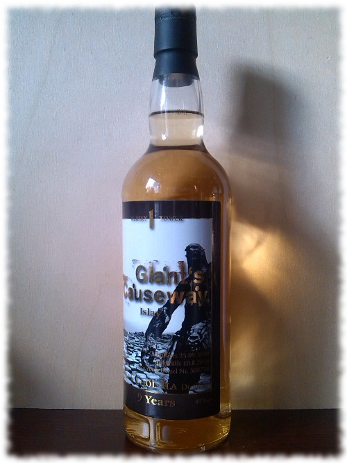 Whiskytower Giant's Causeway Islay Flasche