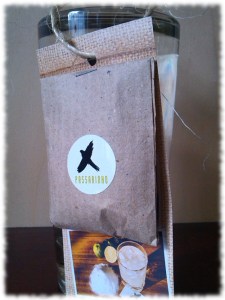 Passarinho Cachaça Organica Umhänger