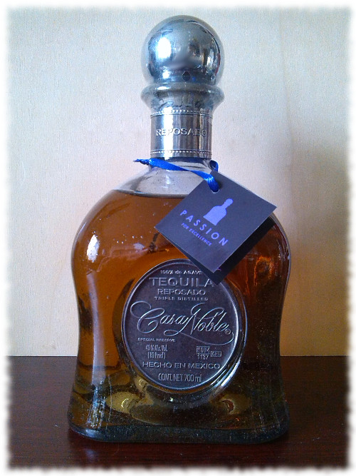 Casa Noble Tequila Reposado Flasche