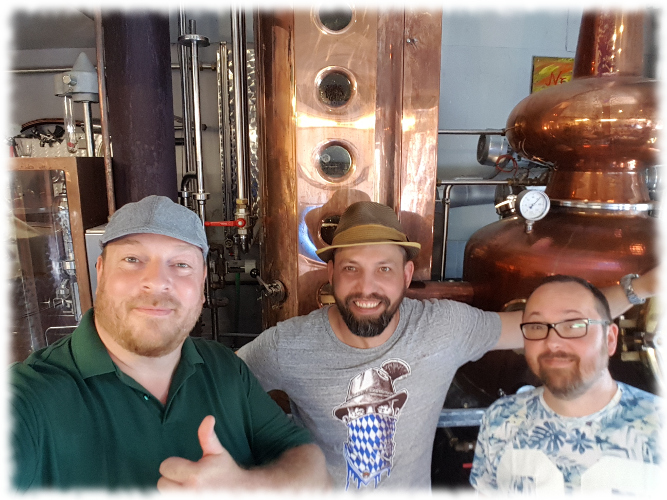 Simon's Feinbrennerei Selfie