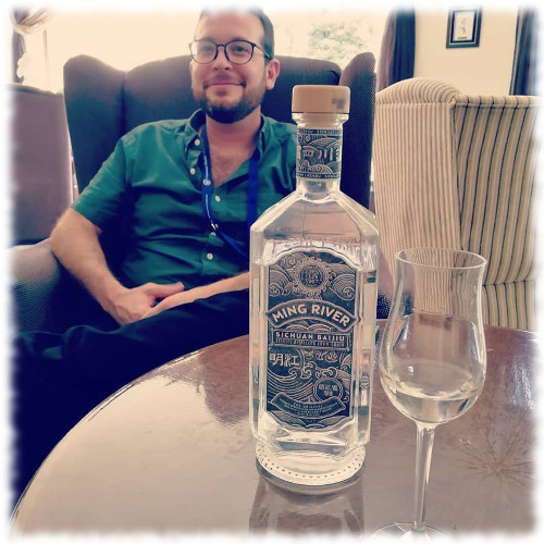 Derek Sandhaus und Ming River Sichuan Baijiu
