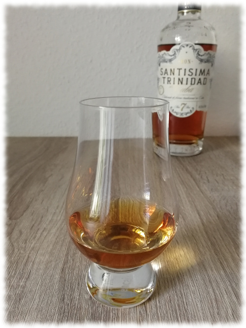 Ron Santisima Trinidad de Cuba 7 Años Glas