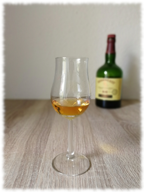 Redbreast Single Pot Still Irish Whiskey Aged 12 Years Cask Strength 57.4% Glas
