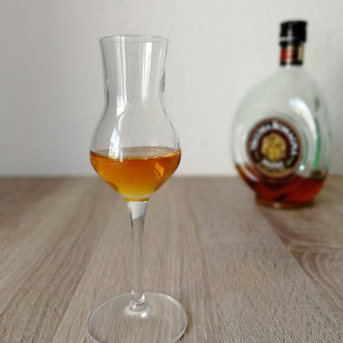 Vecchia Romagna Etichetta Nera Glas