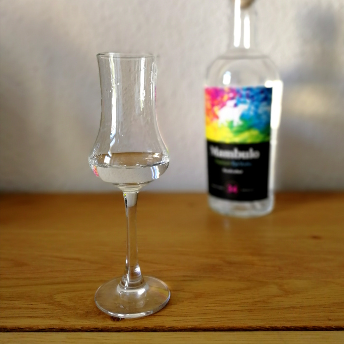 Mambulo Premium Rye Vodka Glas