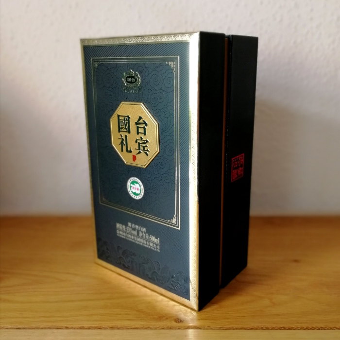 Guizhou Guotai Libin Baijiu (贵州国台礼宾白酒) Karton