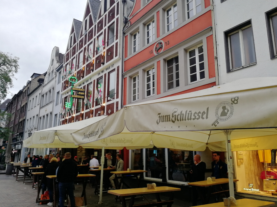 Düsseldorf Original Schlüssel vor Ort 1