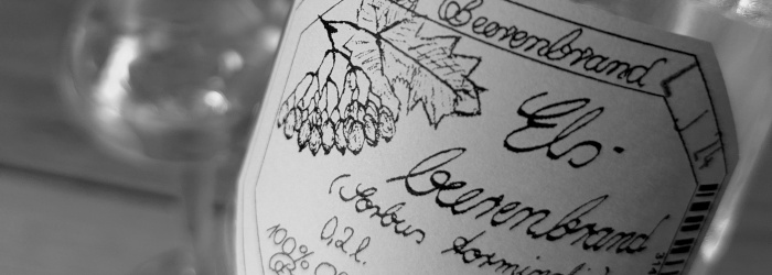 Edelbrennerei Dirker Elsbeerenbrand Titel