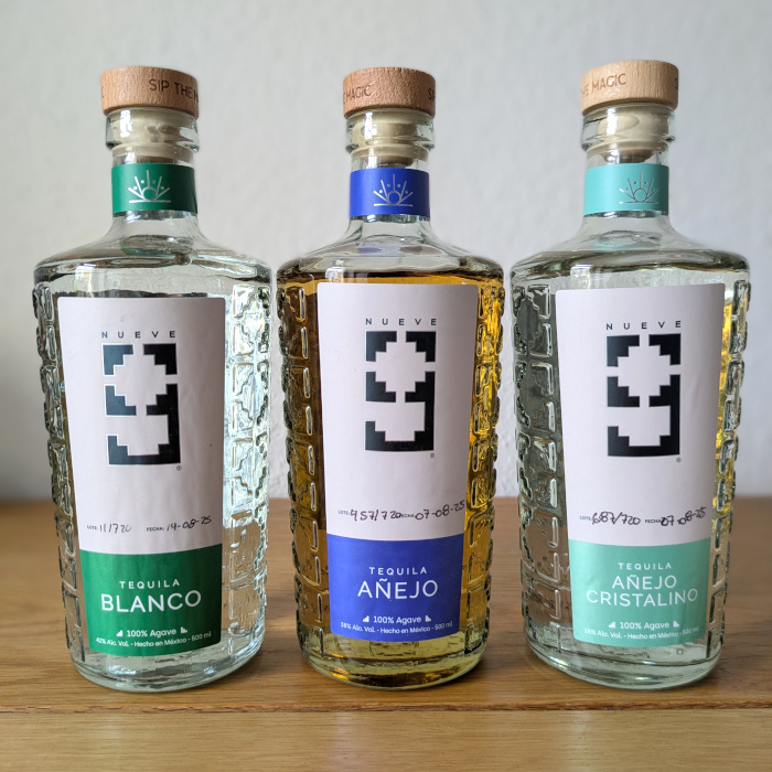 Tequila Nueve Blanco, Añejo und Cristalino