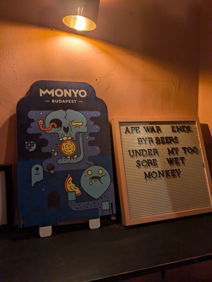 Monyo Tap House Budapest 3