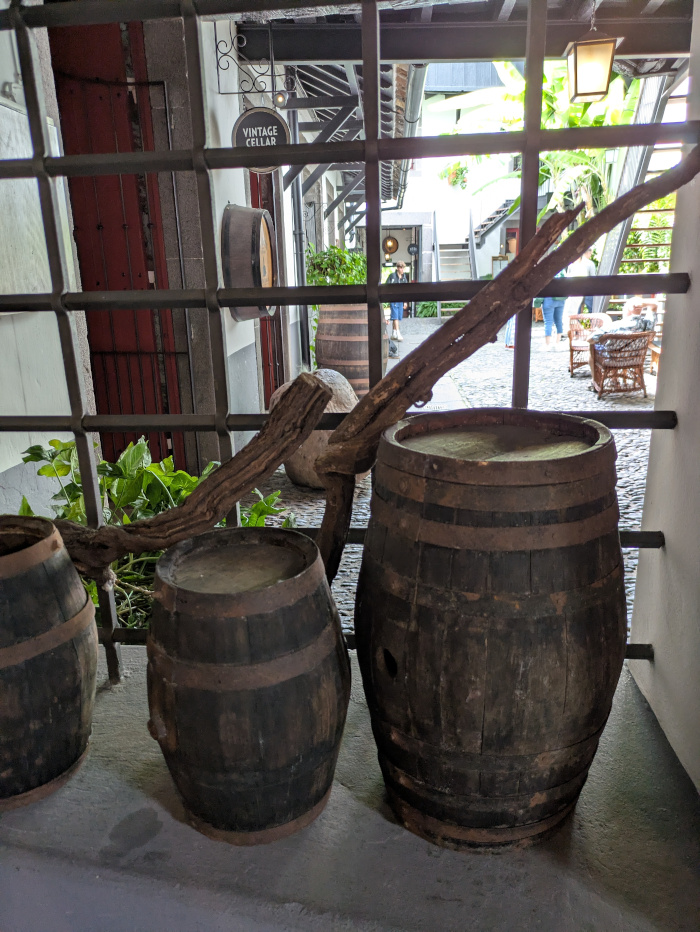 Blandy's Wine Lodge 04
